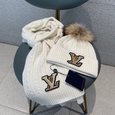 Louis Vuitton Caps Scarfs